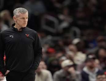 Meski Gagal Lolos ke Playoff Selama 3 Musim, Chicago Bulls Perpanjang Kontrak Billy Donovan