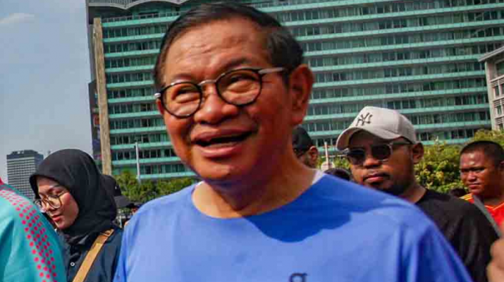 Gubernur Pramono Susuri Sungai Ciliwung untuk Evaluasi Pengendalian Banjir