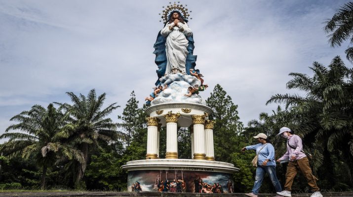 10 Gua Maria Bersejarah di Indonesia untuk Wisata Religi yang Menyentuh Jiwa