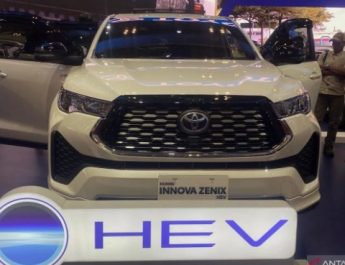 Toyota Kijang Innova Zenix Berkontribusi 25% pada 4.250 Pesanan pada PT TAM selama GIIAS 2025