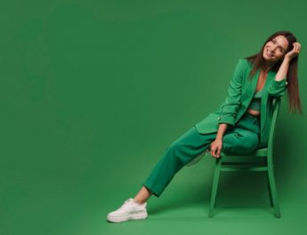 Mengenal Warna Olive: Panduan Lengkap tentang Warna yang Elegan dan Trendi