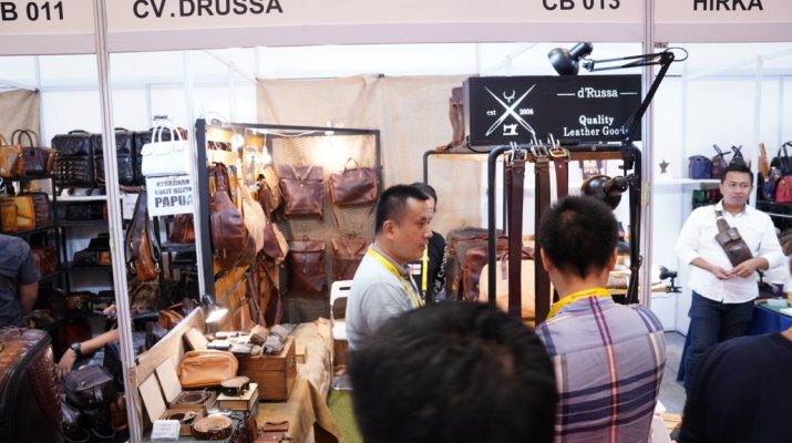 Ingin Mulai Bisnis Sepatu? Di Pameran Ini Ada Pemasok Kulit hingga Jasa Maklon