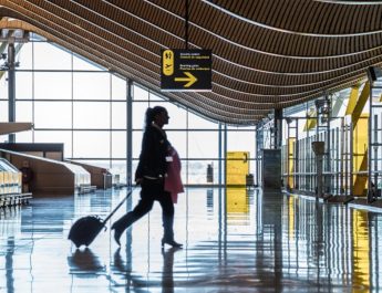 Transit Adalah: Panduan Lengkap Proses Penerbangan & Pengiriman Barang