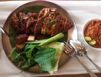 Ayam Probiotik Olagud dan Rawon Tokusen Wagyu Jadi Menu Andalan Silk Bistro