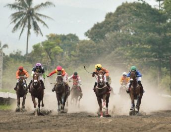 Kompetisi Adu Cepat dan Warna Baru Menikmati Sport Tourism