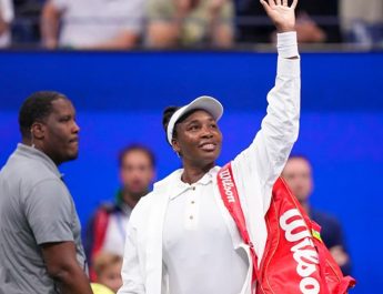 AS Terbuka 2025: Venus Williams Gugur di Babak Pertama Usai Duel Sengit Lawan Karolina Muchova