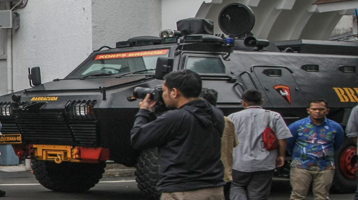 Spesifikasi Mobil Barracuda Brimob, Benarkah Kendaraan Taktis Ini Anti Peluru dan Granat?