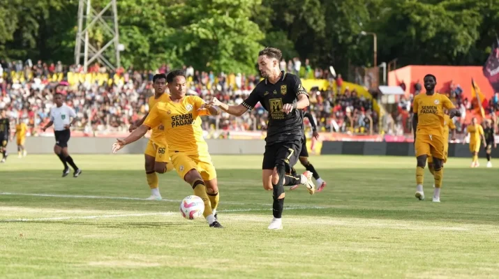 Adriano Castanheira Dirumorkan Gabung Persis Solo, Ini Sinyal Kuatnya