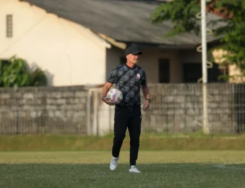 Persis Solo Pertimbangkan 9 Pemain Asing, Tunggu Keputusan Peter de Roo