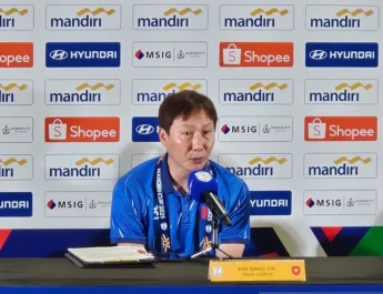 Pelatih Vietnam U-23 Yakin Kalahkan Indonesia di Final AFF 2025