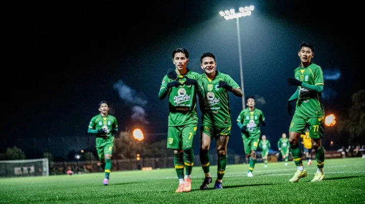 Prediksi Persebaya vs PSIM Jogja: Skor, Susunan Pemain & Head to Head