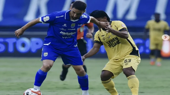 Persib Menang 2-0 atas Semen Padang di Laga Perdana Super League 2025