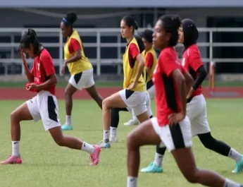 Piala AFF Putri 2025: Indonesia Ditahan Imbang Kamboja 1-1, Juru Kunci Grup A