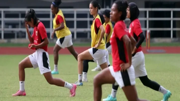 Piala AFF Putri 2025: Indonesia Ditahan Imbang Kamboja 1-1, Juru Kunci Grup A
