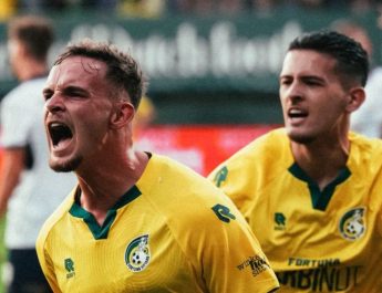 Duel Justin Hubner kontra Dean James berakhir imbang 2-2