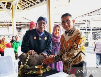 Menbud terima hibah arca koleksi Panembahan Hardjonagoro