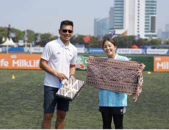 Hadirkan Mana Iwabuchi, MilkLife Soccer challenge gelar coaching clinic untuk pesepakbola Putri Beli
