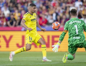 Barcelona umumkan cabut ban kapten Marc-Andre Ter Stegen