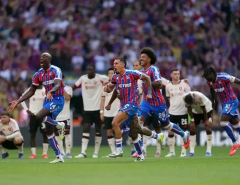 Menang adu penalti lawan Liverpool, Palace juara Community Shield