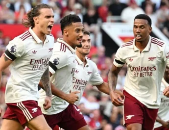 Klasemen Liga Inggris: Arsenal di puncak, Liverpool dan Spurs menang