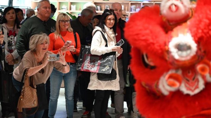 Pesona Festival Musim Semi pikat pengunjung asing ke China