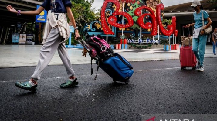 Menpar pastikan bandara di Bali siap sambut wisatawan saat libur Natal