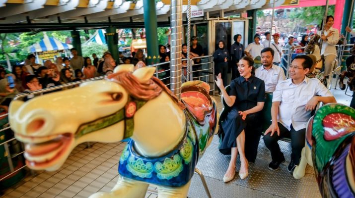 Menpar tinjau kawasan wisata Ancol jelang libur Natal 2024