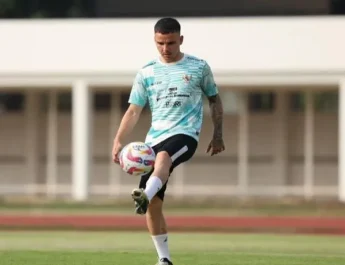 Rumor Panas! Bek Timnas Indonesia Calvin Verdonk Segera Gabung Lille