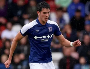 Mantap! Elkan Baggot Tembus Skuad Utama Ipswich Town untuk Musim 2025/2026