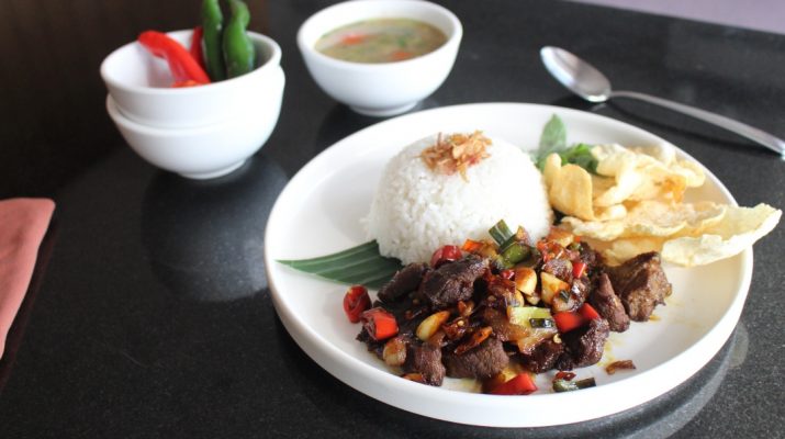 Kenikmatan Autentik Menu Istimewa Daging Gongso Khas Nusantara Di Hotel Santika Premiere ICE-BSD City