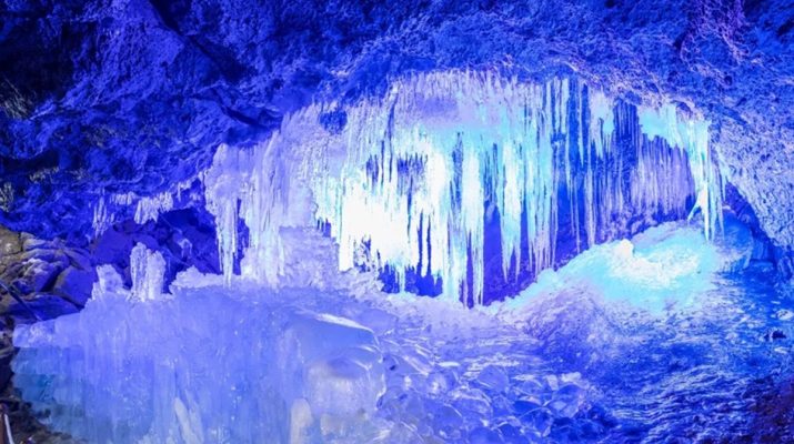 Gua Es Narusawa, Jejak Letusan Gunung Fuji yang Membeku