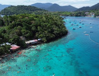 25 Surga Tersembunyi: Tempat Wisata Hidden Gem di Indonesia yang Wajib Kamu Kunjungi!