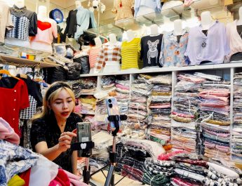 Tanah Abang Blok A: Surga Belanja Murah untuk Gaya Tanpa Bikin Dompet Jebol