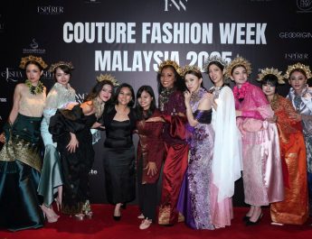 Yurita Puji Angkat Songket Silungkang ke Panggung Internasional