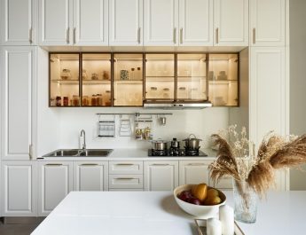 Interior Rumah Bergaya Klasik Kini Hadir Lewat Koleksi Montclair dari Idemu