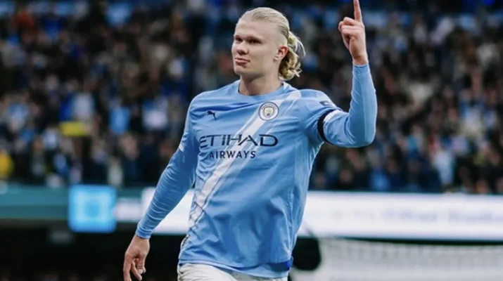 Derby Manchester: Haaland Brace, Man City Libas MU 3-0 di Etihad