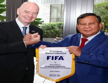 Prabowo Sambut Presiden FIFA Gianni Infantino di New York