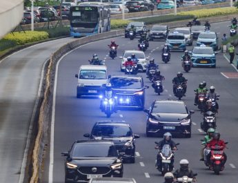 Ini Bahaya Strobo Ilegal terhadap Keselamatan Berkendara