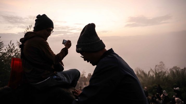 Sikunir Golden Sunrise: Pesona Matahari Terbit di Dieng yang Wajib Dikunjungi