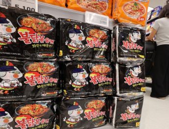 Mi Instan Buldak Tembus 8 Miliar Penjualan, Dijual di Lebih Dari 100 Negara