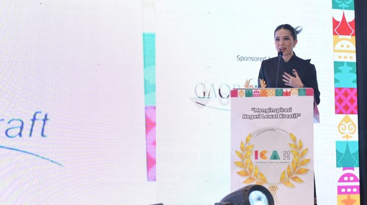 Rahasia untuk Perempuan, Ini Tips Sukses Devina Hermawan di Industri Kreatif