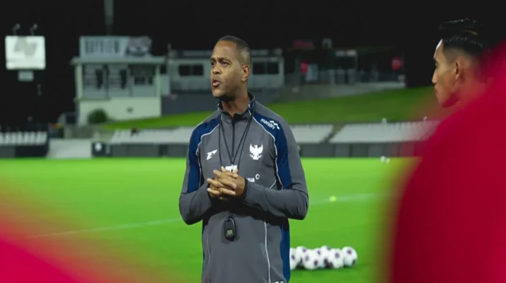 Kluivert Ingin Timnas Indonesia Bermain Sempurna Lawan Arab Saudi dan Irak