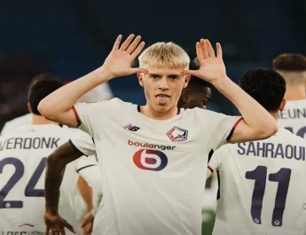 Lille Kalahkan Roma 1-0, Calvin Verdonk Kena Kartu Kuning