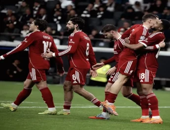 Liverpool Hancurkan Frankfurt 5-1, Bangkit di Liga Champions 2025/2026