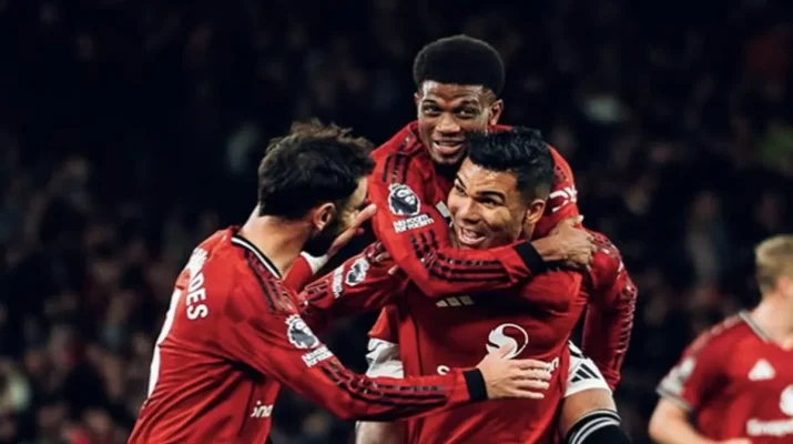 Thriller 6 Gol! MU Hajar Brighton 4-2, Tembus ke Zona Liga Champions