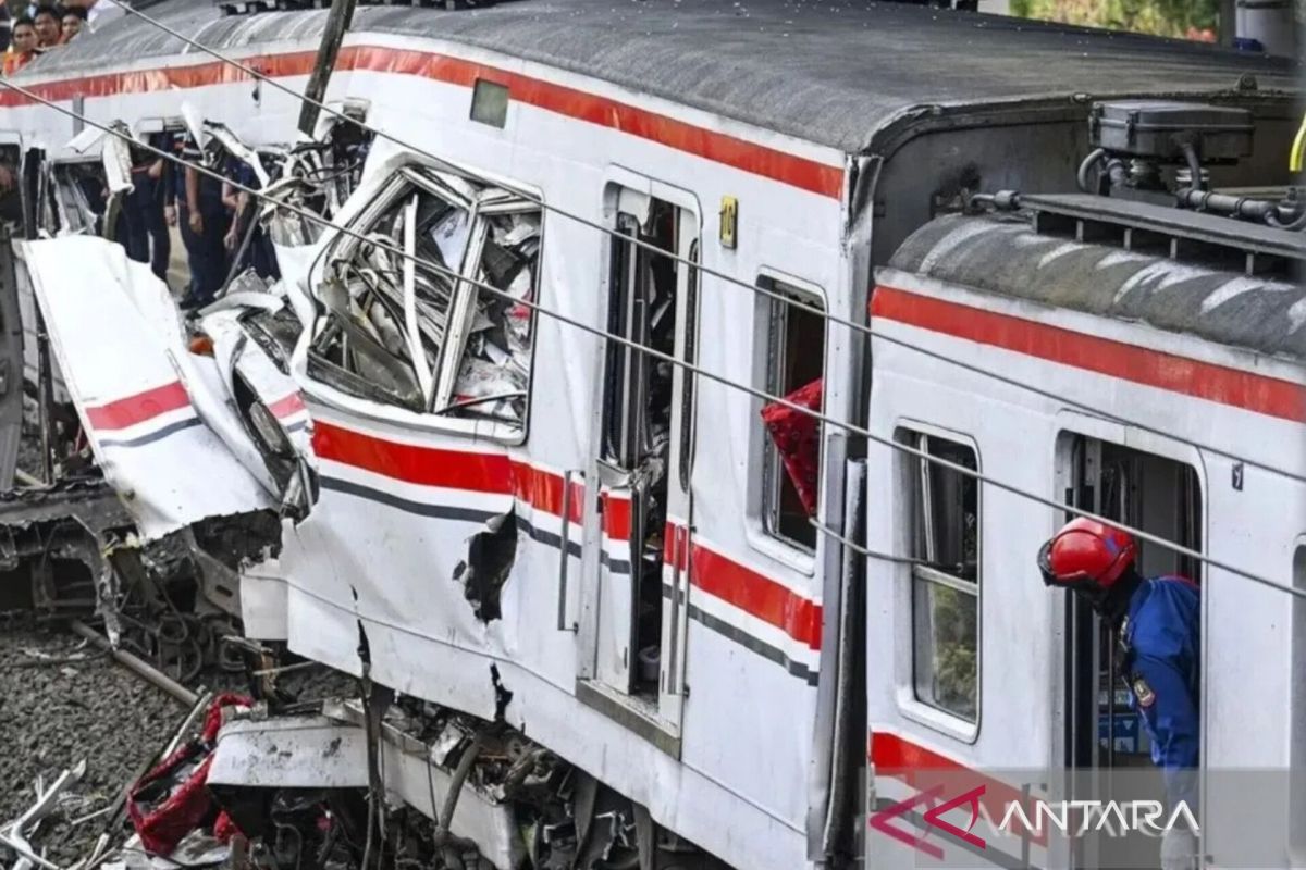Sistem peringatan dini terintegrasi demi tingkatkan keselamatan kereta