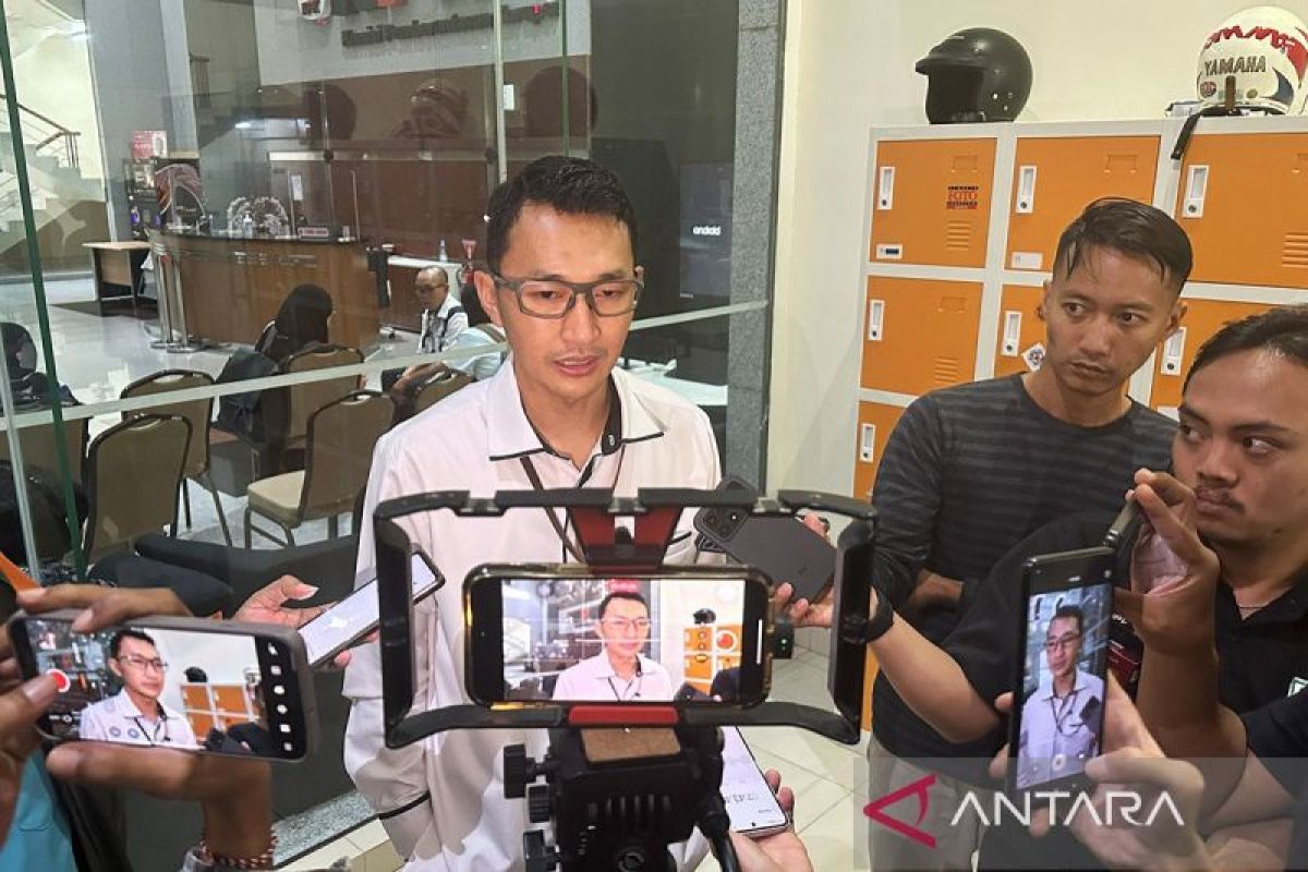 KPK periksa pegawai Bea Cukai berinisial ARR soal aliran uang