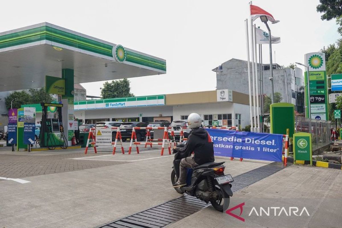 Harga solar di SPBU bp turun jadi Rp29.890 per liter