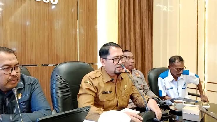 Sekretaris Daerah (Sekda) Bondowoso, Fathur Rozi