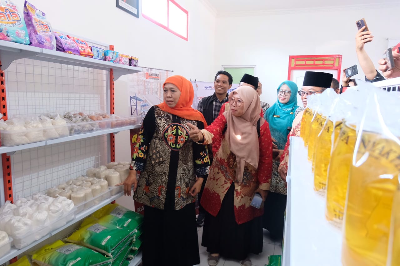 Gubernur Jawa Timur Khofifah Indar Parawansa